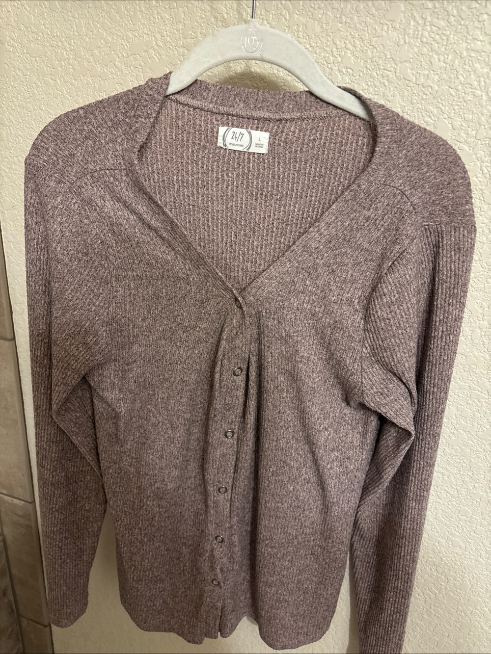 Maurices Women’s Size Large Pink Knit Snap Buttons Long Sleeve Cardigan Sweater